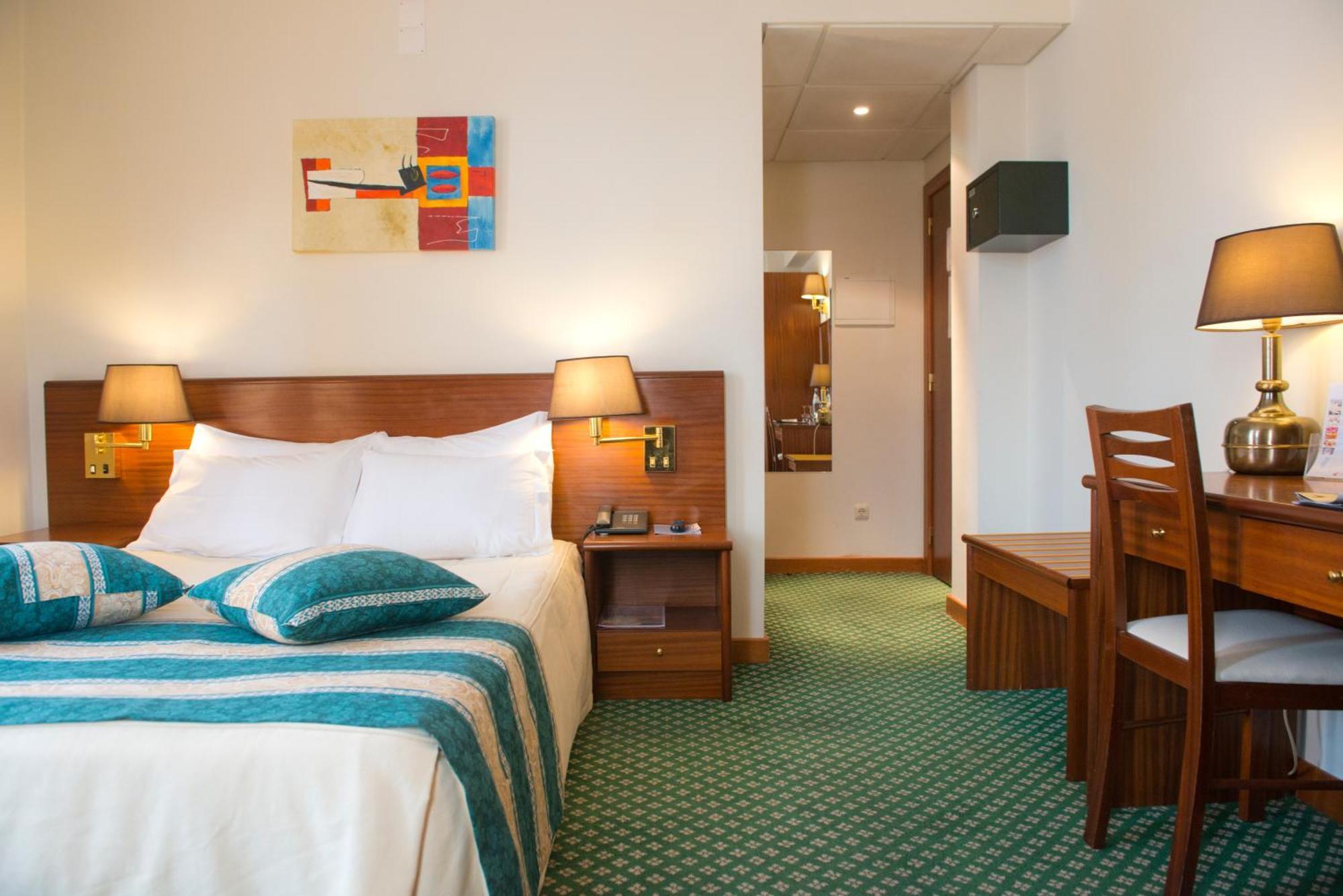 Hotel Eurosol Gouveia Dış mekan fotoğraf
