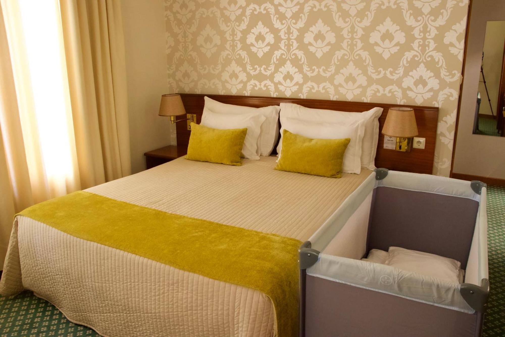 Hotel Eurosol Gouveia Dış mekan fotoğraf