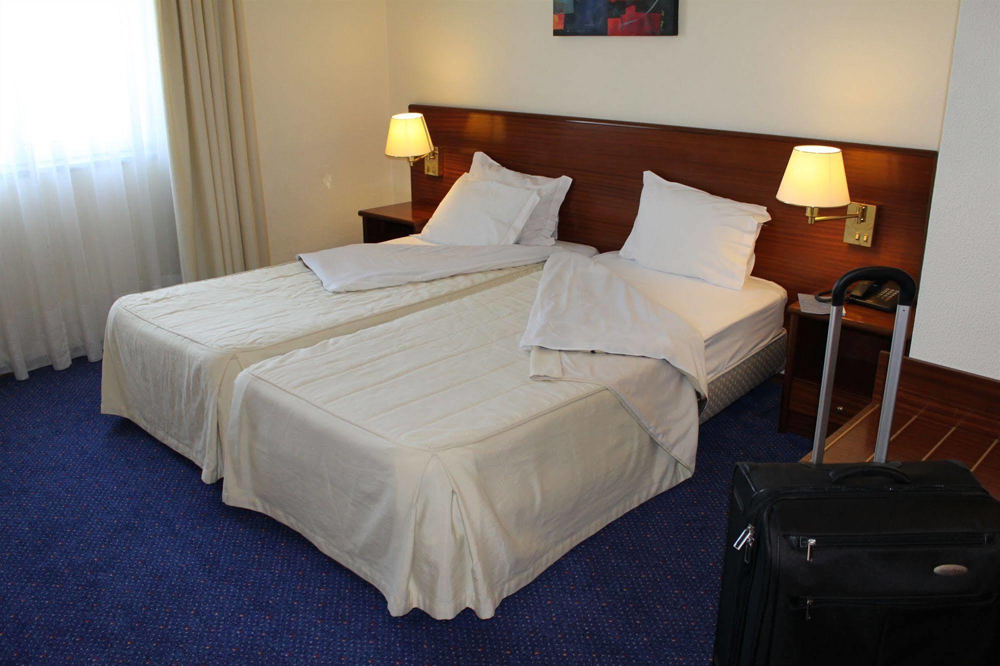 Hotel Eurosol Gouveia Dış mekan fotoğraf